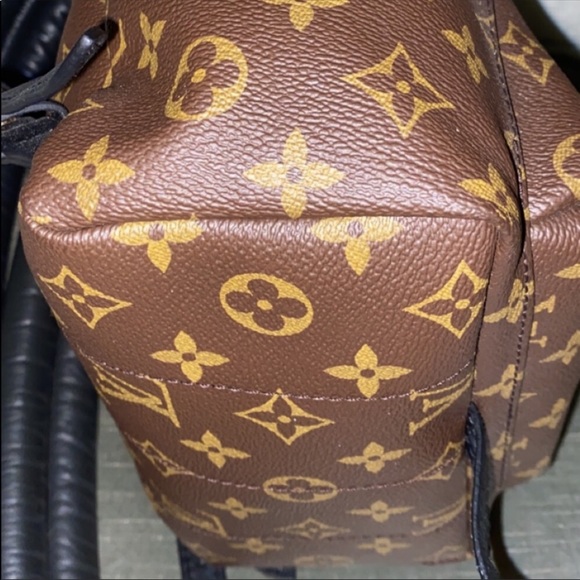 Louis Vuitton Palm Springs Backpack PM! - Picture 8 of 9